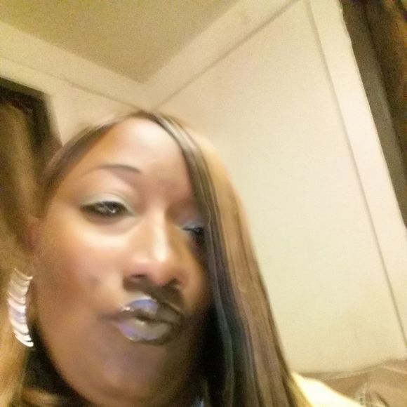 Profile Picture of Lashonda Mackerson (@lashonda23) on Poshmark