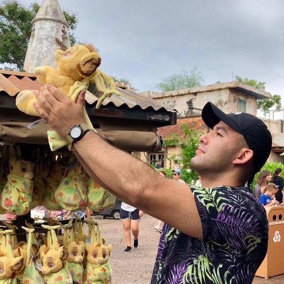 Profile Picture of Bryan Hurtado (@bryanisgo) on Poshmark