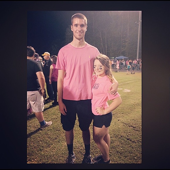 Profile Picture of Kaley Knight (@kaleydanee) on Poshmark