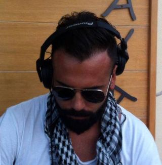 Profile Picture of Tony Faro Dee Jay (@tony.farodeejay) on Facebook