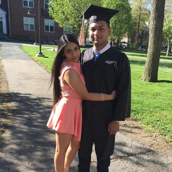 Profile Picture of Amit Perilall (@amitp179) on Poshmark