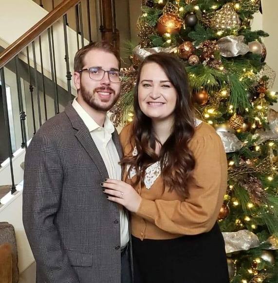 Profile Picture of Alex Currie (@amc6844) on Poshmark