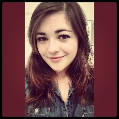 Profile Picture of Darla Decker (@DarlaSmiles) on Twitter