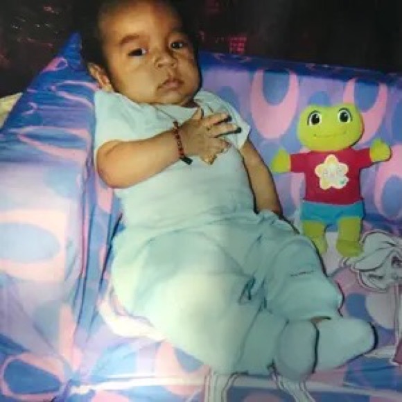 Profile Picture of Juan Barrera (@curlyhead_juan) on Poshmark