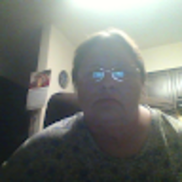 Profile Picture of Lisa Borders (@lisaborders27) on Poshmark