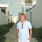 Drew Weinberg - Facebook Profile Picture of Drew Weinberg (@drew.weinberg.58) on Facebook