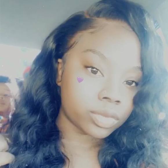 Profile Picture of Kalethia Briana (@kaiwool) on Poshmark