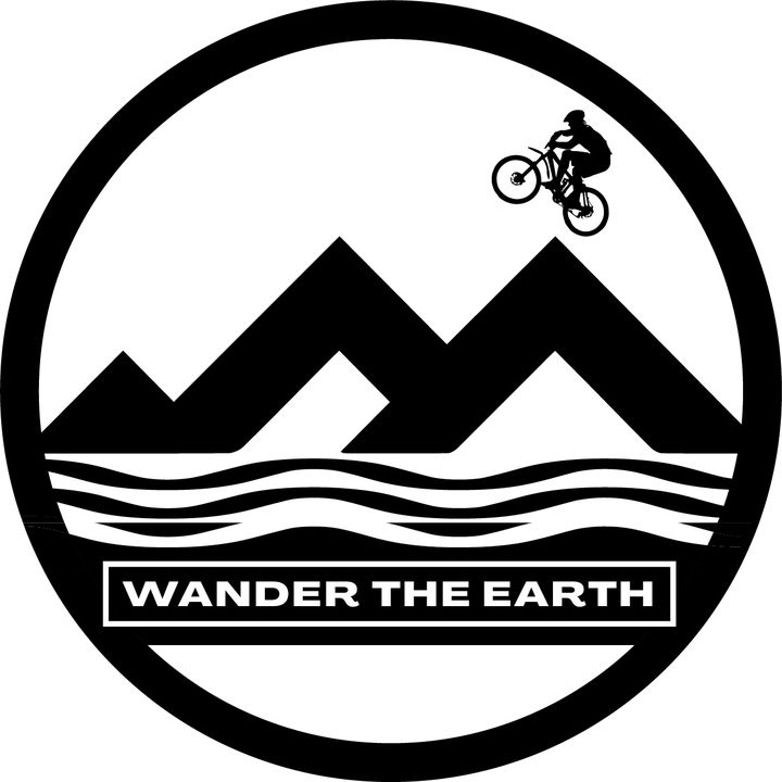 Profile Picture of scottvandelinder (@wandertheearth) on Tiktok