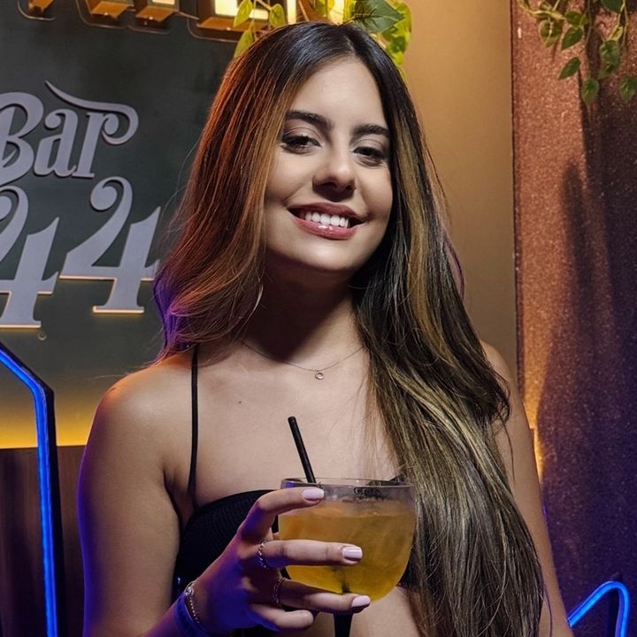 Profile Picture of amanda kwiecinski (@amandakwiecinski) on Tiktok