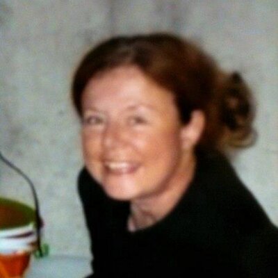 Profile Picture of Angela Tuttle (@Toygrl09) on Twitter