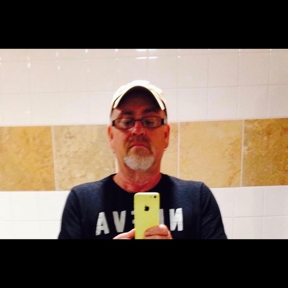 Profile Picture of Michael Lamp (@aramisfarmsirws) on Poshmark