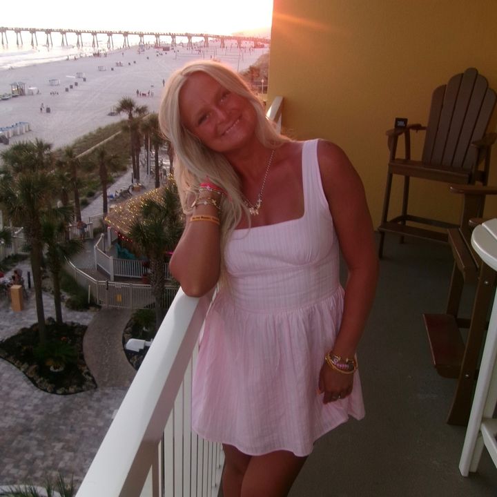 Profile Picture of Audrey.whitee (@audreywhiteeee) on Tiktok