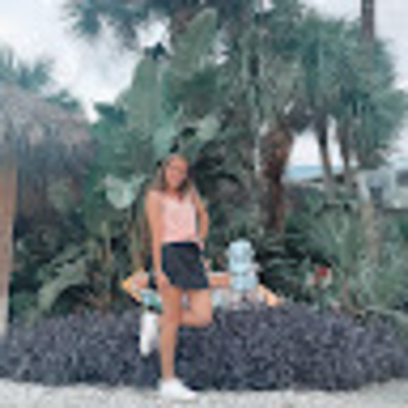 Profile Picture of Mandy Mcdaniel (@mandymcdanie888) on Poshmark