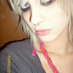 Profile Picture of Stacy Klos (@cakelover21) on Myspace