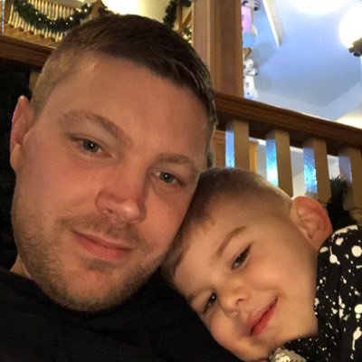 Profile Picture of Christopher Poole (@Poole1208) on Twitter