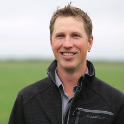 Profile Picture of Simon Ellis (@FarmLifeMB) on Twitter