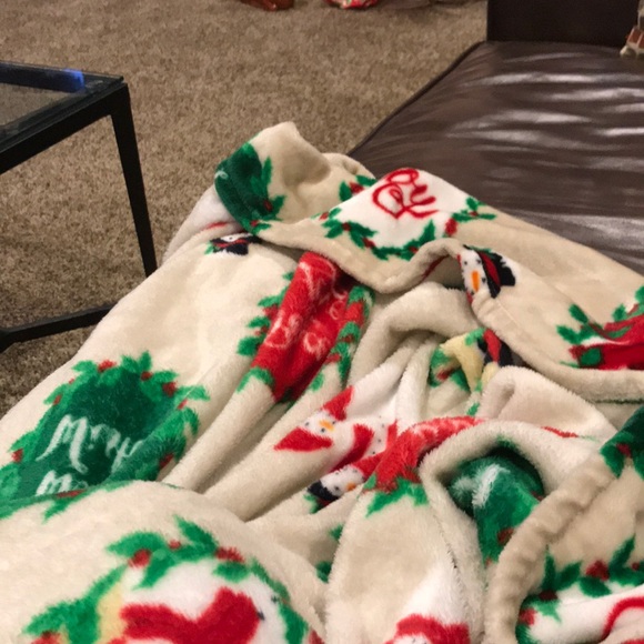 Profile Picture of Lori Caspers (@lcaspers) on Poshmark