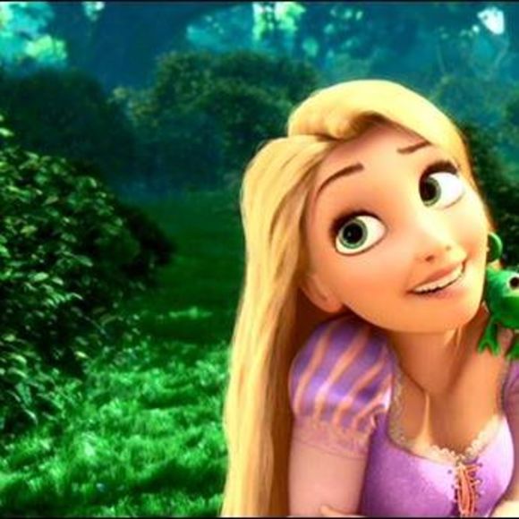 Profile Picture of Raven Lafey (@rbuffett) on Poshmark