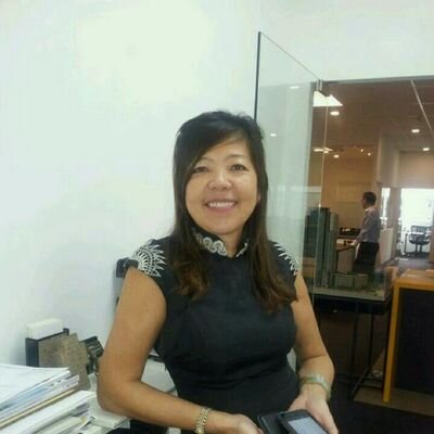Profile Picture of Nancy Hawkes (@HawkesNancy) on Twitter