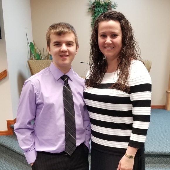 Profile Picture of Briana Cupstid (@cuppycakebri) on Poshmark