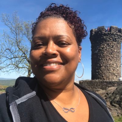 Profile Picture of Dawn Brooks (@SrtaDawnBrooks) on Twitter