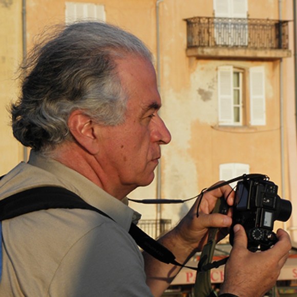 Profile Picture of Sam Awad (@samawad13) on Poshmark