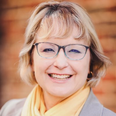 Profile Picture of Mary Ellen Miller, APR (@MarketingMel) on Twitter