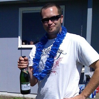Profile Picture of Joel Bernhard (@joeroaster1) on Twitter