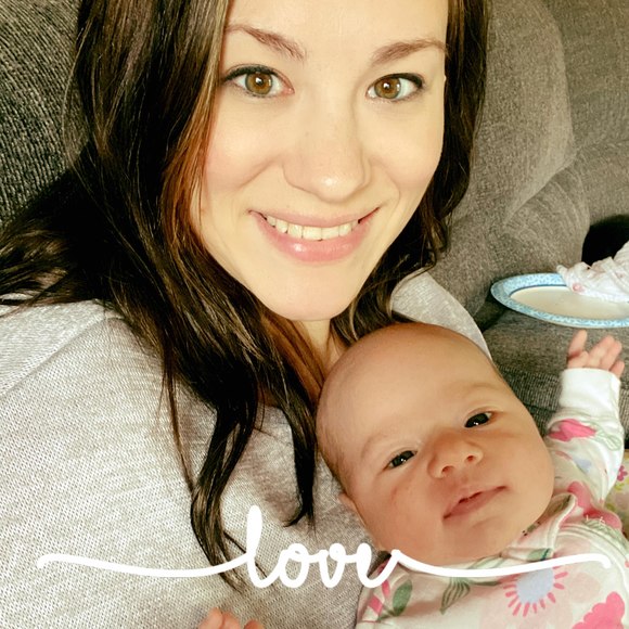 Profile Picture of Amanda Talaski (@a_skrent) on Poshmark