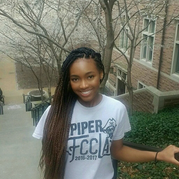 Profile Picture of Chasney Tillery (@chasneyelle) on Poshmark