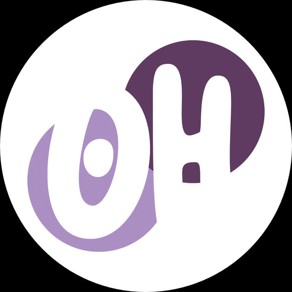 Profile Picture of Olivia Hinton (@oahinton) on Poshmark