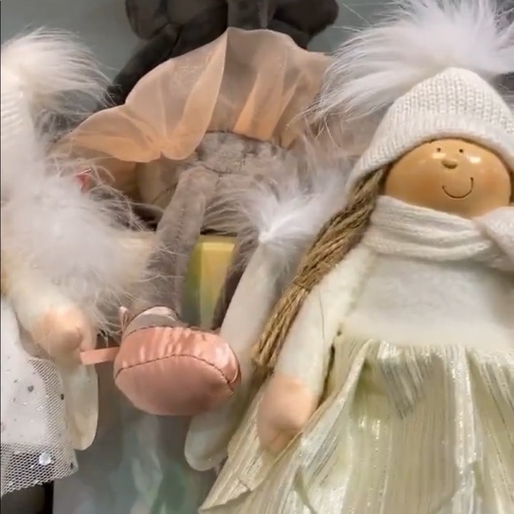 Profile Picture of Yinyer Peraza (@yinyer) on Poshmark