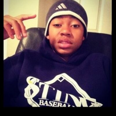 Profile Picture of Robert Shields (@robertshields25) on Twitter