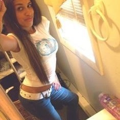 Profile Picture of Julia Bottomley (@390460577) on Myspace