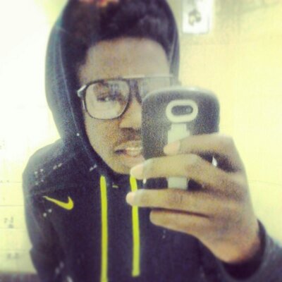 Profile Picture of Curtis T Hooper (@_MannDown) on Twitter