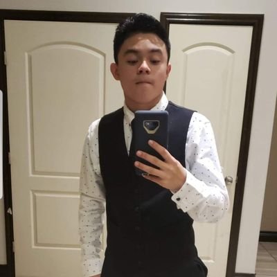 Profile Picture of Rene Cavazos Jr (@renecitocavazos) on Twitter