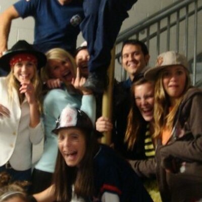 Profile Picture of Isabel Harper (@isahell) on Twitter
