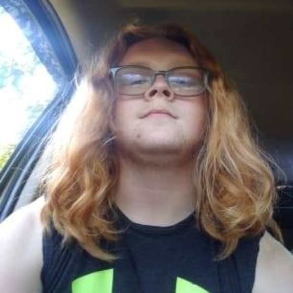 Profile Picture of Jordan Fehlig (@jordanfehlig) on Poshmark