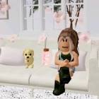 Profile Picture of   biankitatoader... (@._.bianca._) on Tiktok