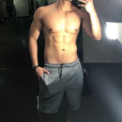 Profile Picture of Lawrencium (@lawrence_alter) on Twitter