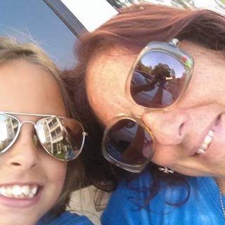 Profile Picture of Vikki Wheeler (Victoria Wheeler) (@watersedgedesign) on Facebook