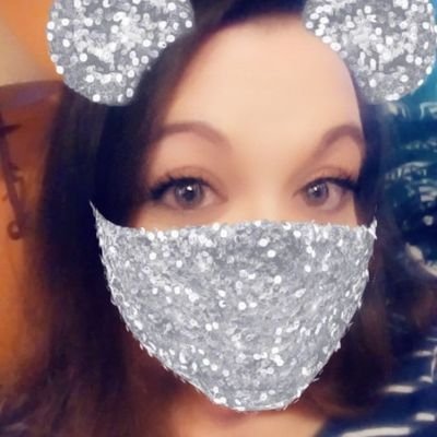 Profile Picture of Dara Schneider (@Darajuanas) on Twitter