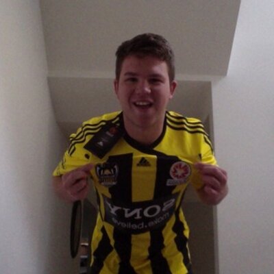 Profile Picture of Danny Neill (@DannysDesigns) on Twitter