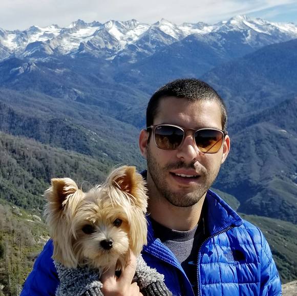 Profile Picture of Thomas Da luz (@thomasluz) on Poshmark