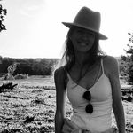 Profile Picture of c y r e n e ➰ p u c c i o (@cyrenepuccio) on Instagram