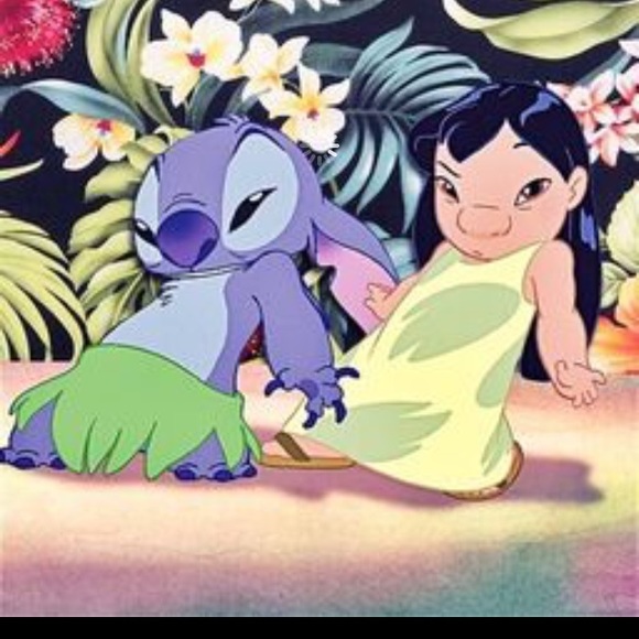 Profile Picture of Wilmaris Perez (@wilma24) on Poshmark