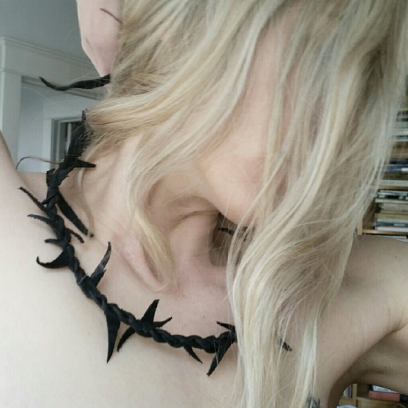 Profile Picture of Elizabeth Albiston (@valeriemalaria) on Poshmark