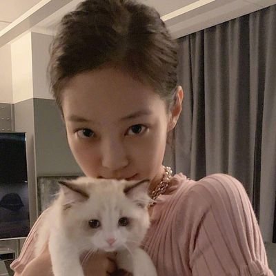 Profile Picture of IrisXu (@IrisXu55396579) on Twitter