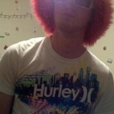 Profile Picture of Joan Ellis Johan (@JoanEllisJohan) on Twitter