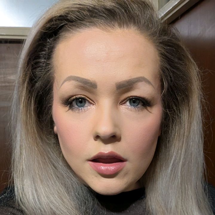 Profile Picture of vickihigh (@vickihigh) on Tiktok